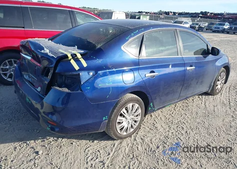 2017 Nissan Sentra S z USA, uszkodzony, nr VIN 3N1AB7AP1HY232484